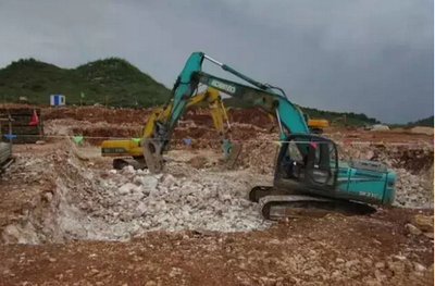 云南五臺山風電項目升壓站綜合樓開始施工